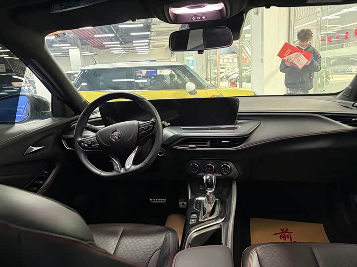 Photo 8 - Buick Verano