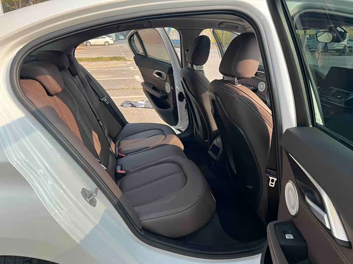 Фото 6 - BMW 1 Series