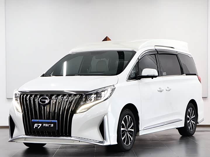 صورة 1 - GAC Trumpchi M8