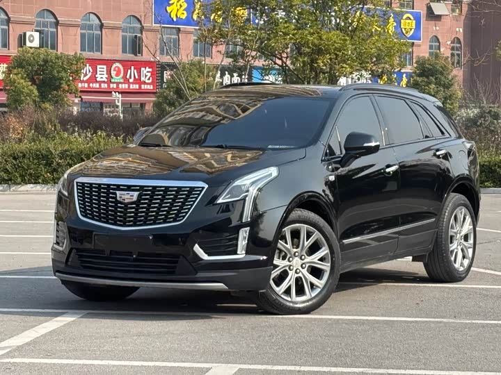 Фото 1 - Cadillac XT5