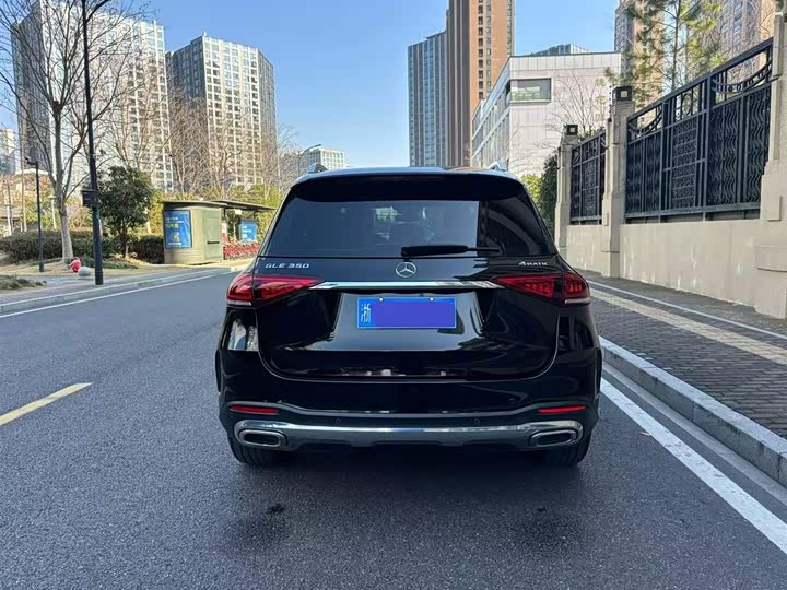 Фото 3 - Mercedes-Benz GLE-Class