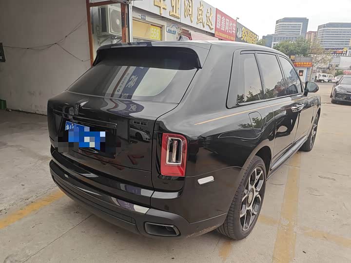 Photo 2 - Rolls-Royce Cullinan