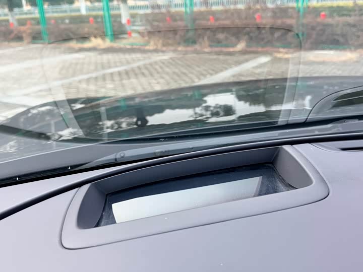 Photo 9 - Genesis G90