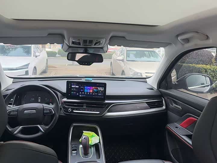 Фото 8 - Haval H6