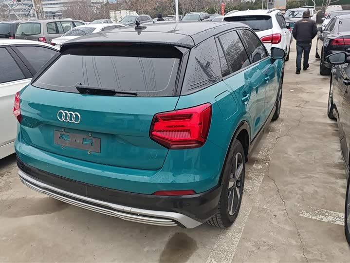 Фото 3 - Audi Q2L e-tron
