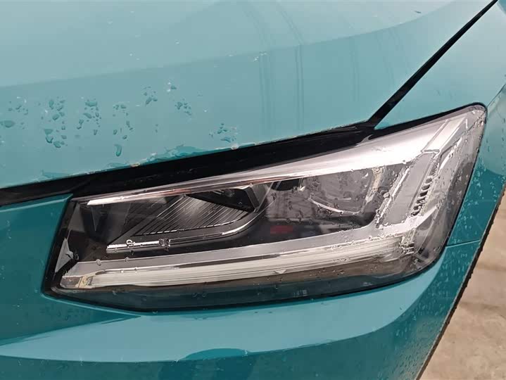 Фото 5 - Audi Q2L e-tron