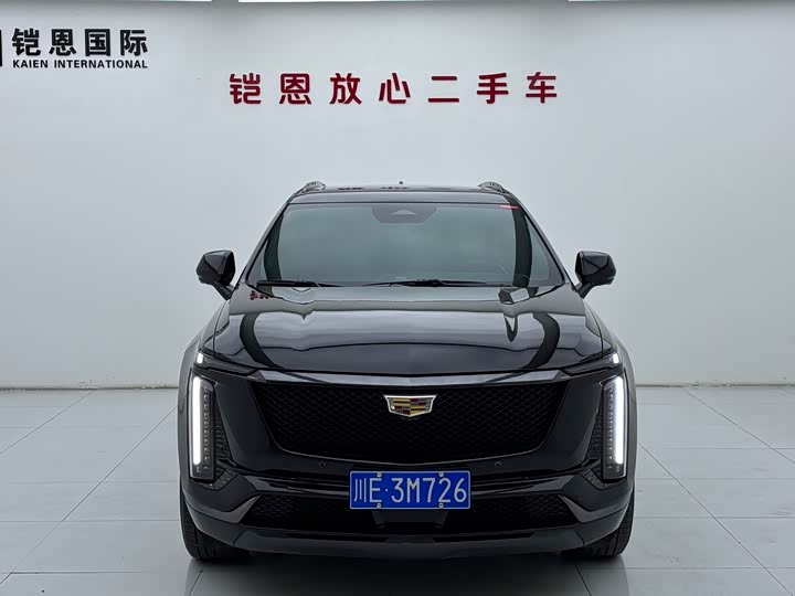 Фото 2 - Cadillac XT5