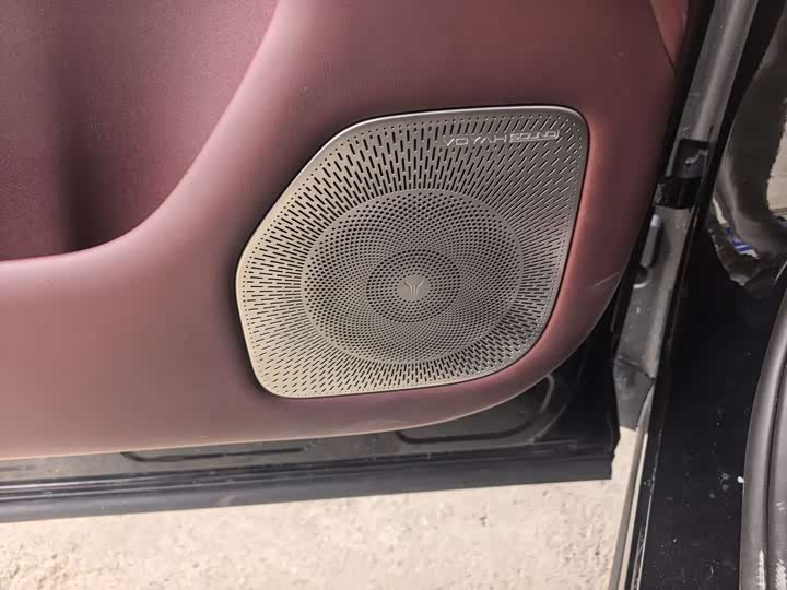 Фото 6 - Voyah Taishan