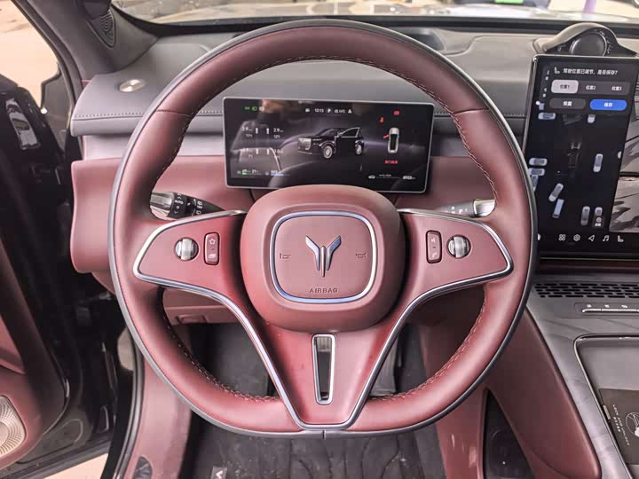 Фото 7 - Voyah Taishan