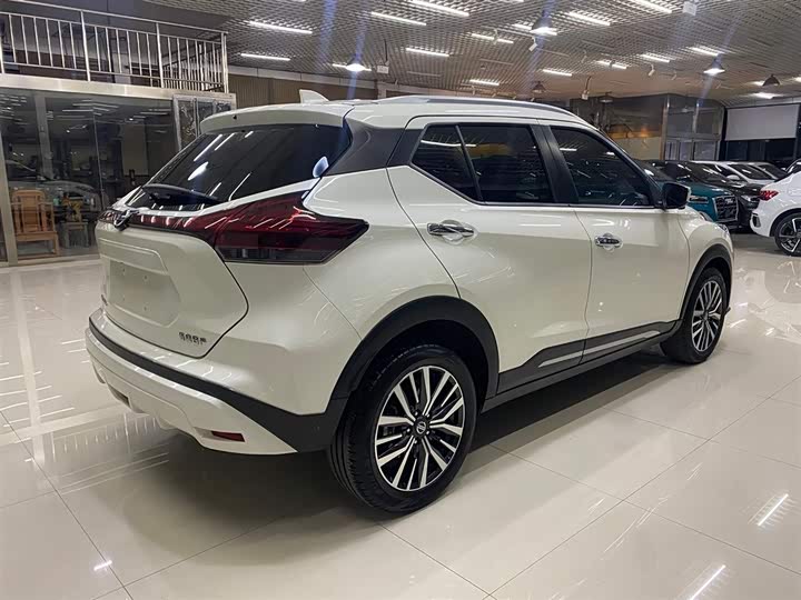 Фото 4 - Nissan Kicks