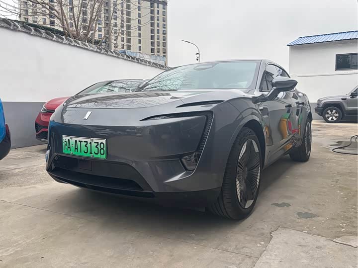 Фото 1 - Avatr 11