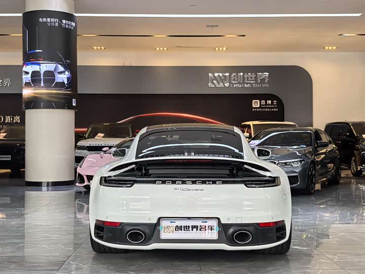 Фото 4 - Porsche 911