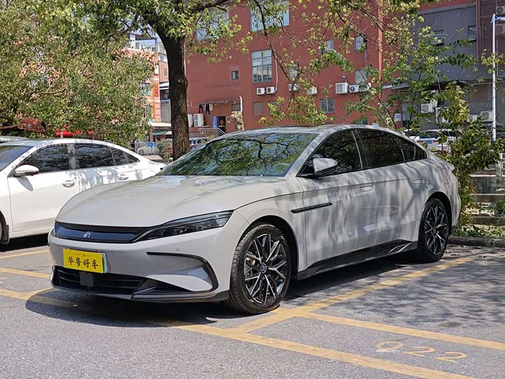 Фото 1 - BYD Han