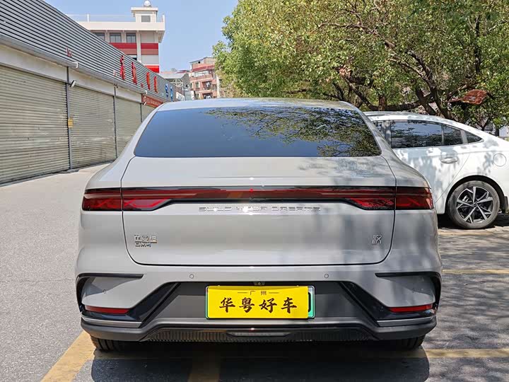 Фото 3 - BYD Han