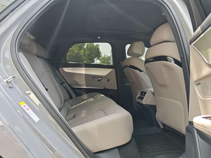 Фото 8 - BYD Han