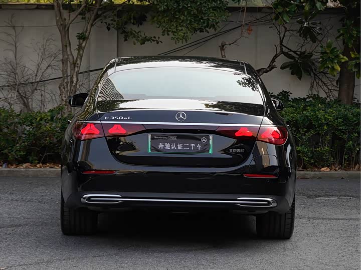 Фото 5 - Mercedes-Benz E-Class Hybrid