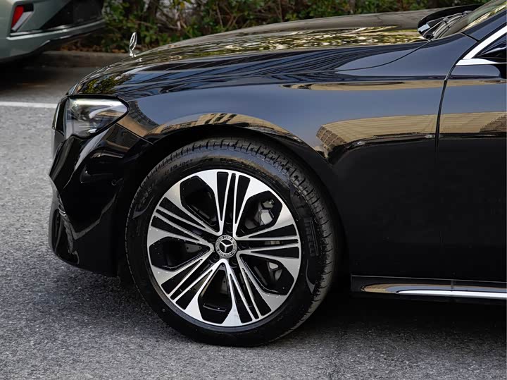 Фото 6 - Mercedes-Benz E-Class Hybrid