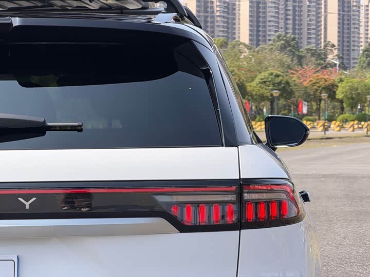 Фото 9 - Chery Tiggo 9