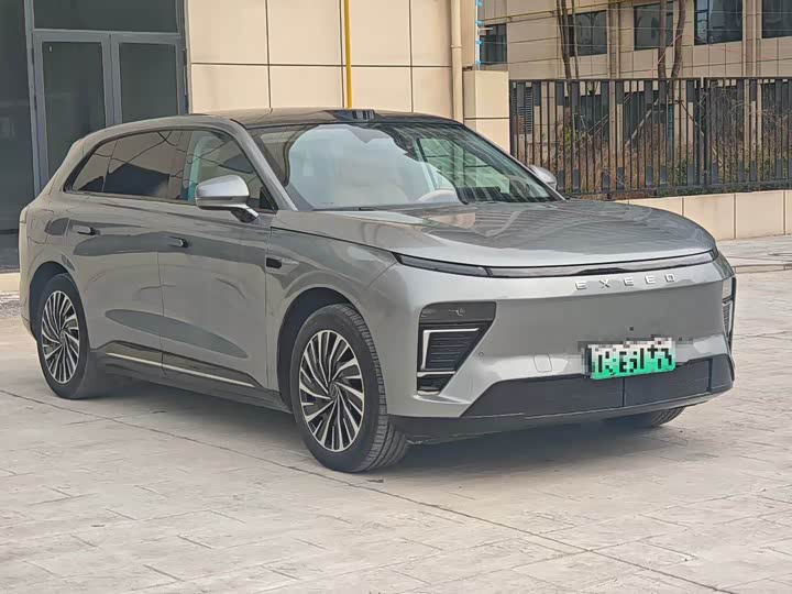 Фото 3 - Exeed Sterra ET