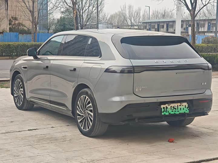 Фото 9 - Exeed Sterra ET