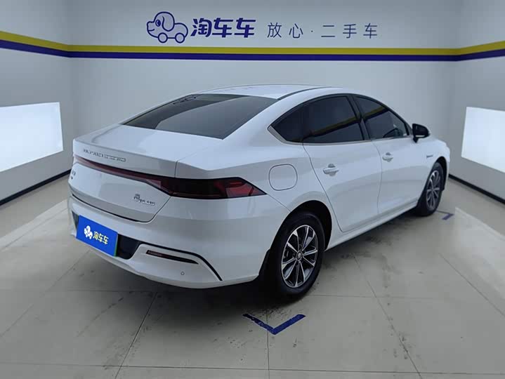 Фото 3 - BYD Qin Plus