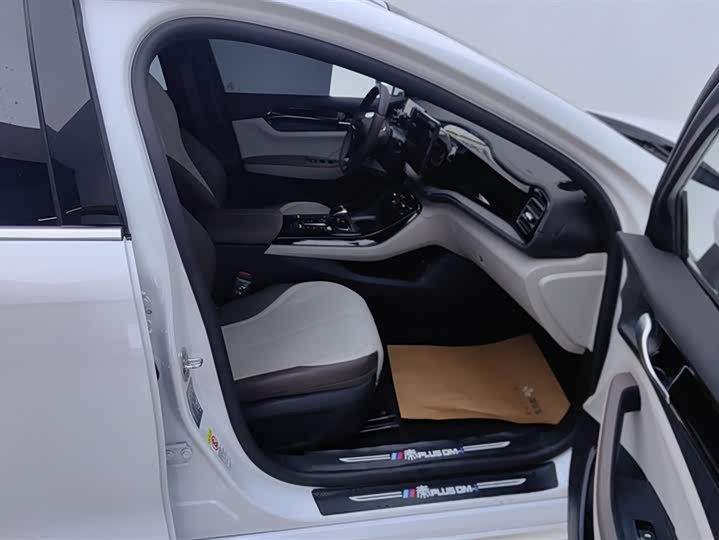 Фото 8 - BYD Qin Plus