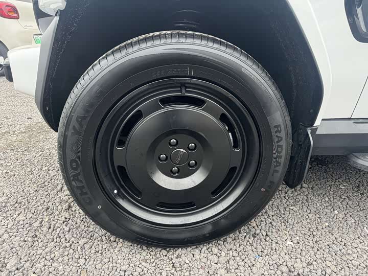 Photo 5 - Chery iCar V23