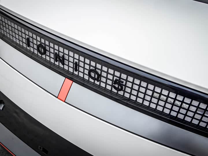 Фото 8 - Hyundai Ioniq 5 N