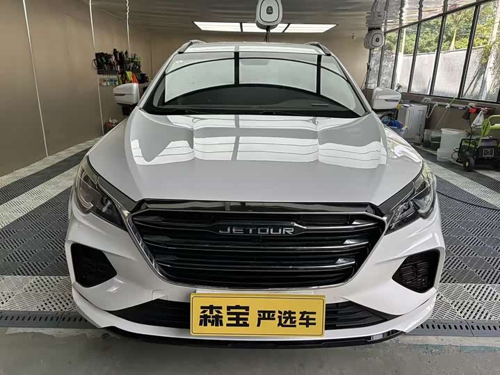 Фото 2 - Jetour X70