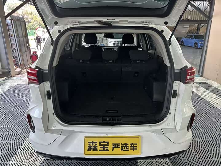 Фото 7 - Jetour X70