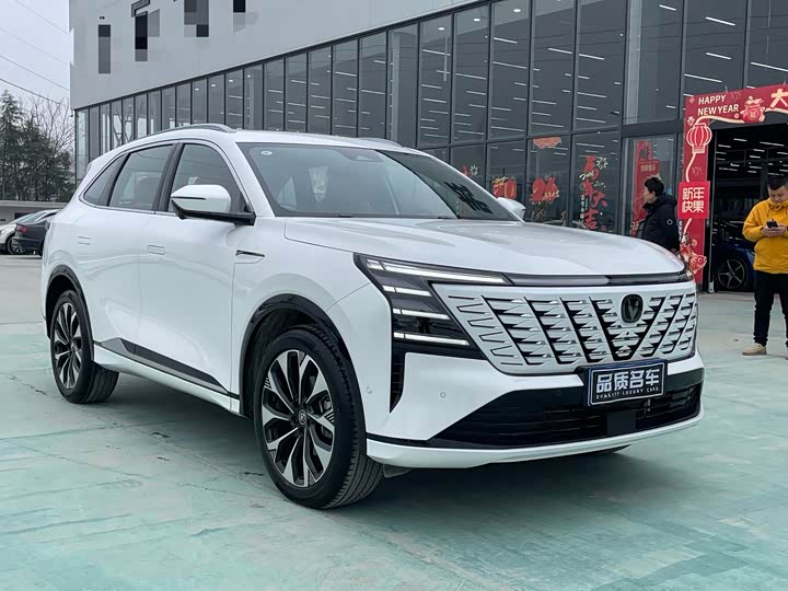 Фото 3 - Changan CS75 Plus