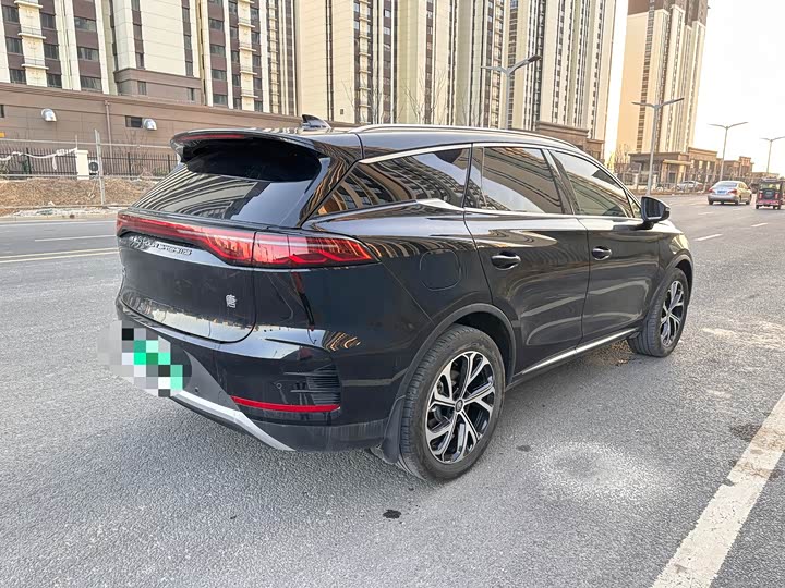 Фото 4 - BYD Tang Hybrid/EV