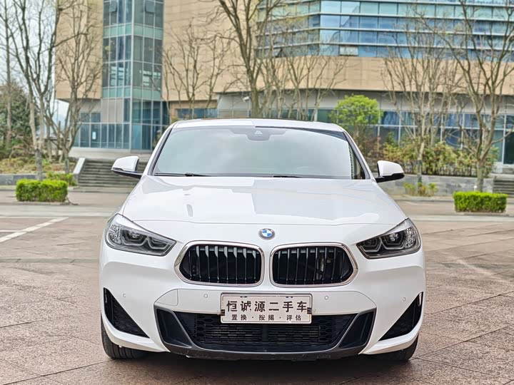 Zdjęcie 3 - BMW X2