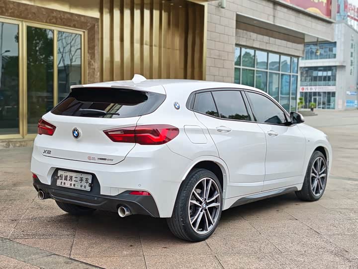 Zdjęcie 8 - BMW X2