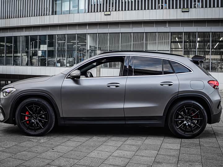 Фото 7 - Mercedes-Benz GLA-Class AMG