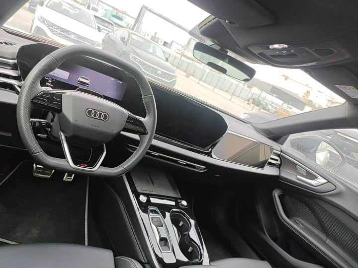 Фото 3 - Audi A5L Sportback