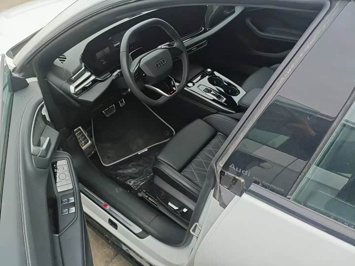 Фото 5 - Audi A5L Sportback