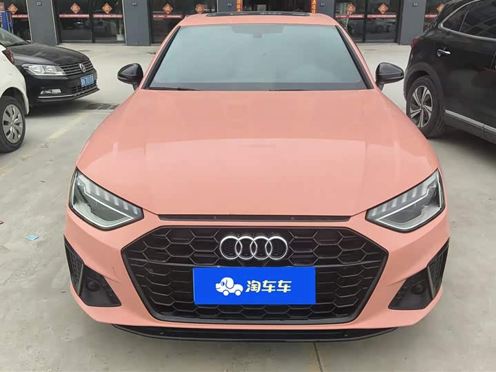 Фото 2 - Audi A4L