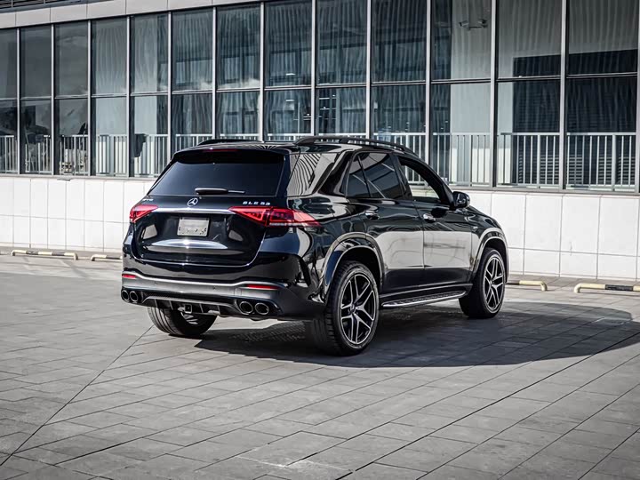 Фото 4 - Mercedes-Benz GLE-Class AMG
