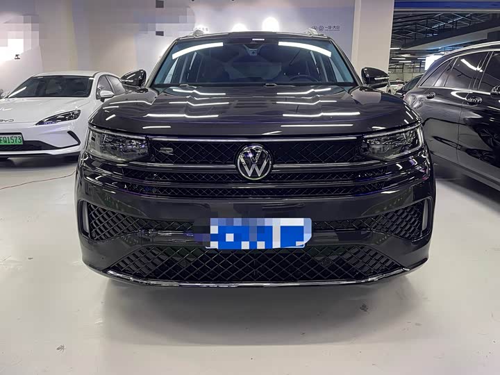 Фото 2 - Volkswagen Tavendor