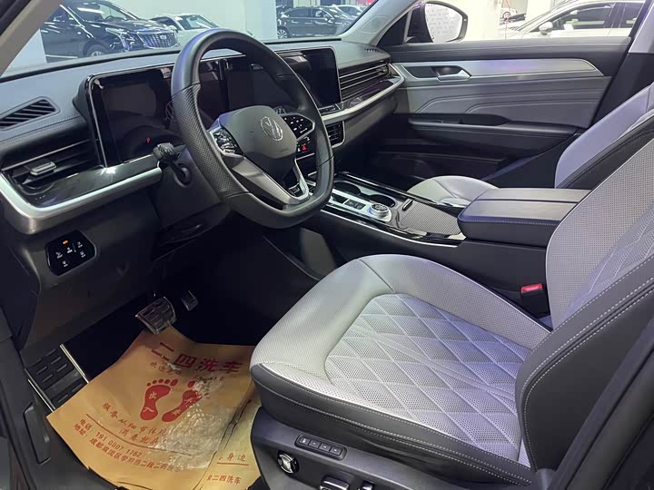 Фото 5 - Volkswagen Tavendor