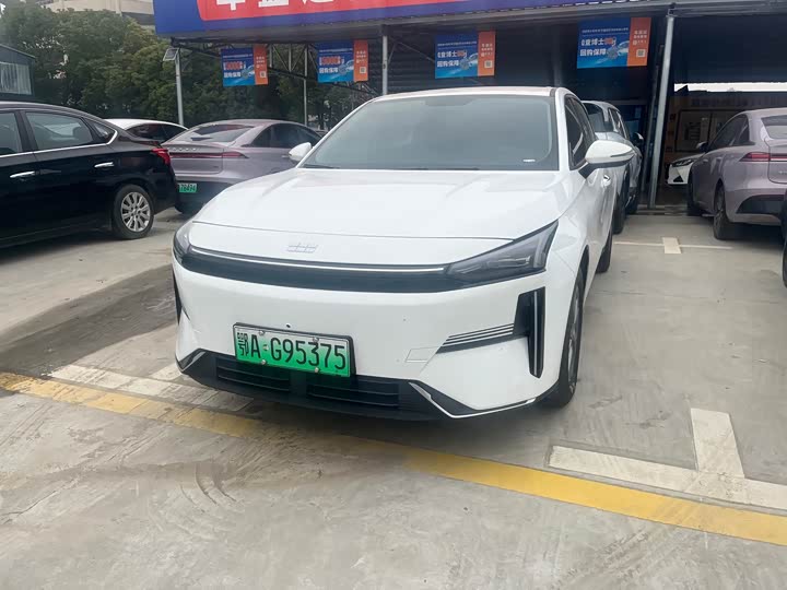 Фото 1 - Geely Galaxy L6