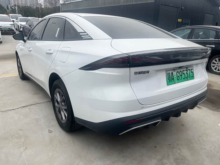 Фото 5 - Geely Galaxy L6