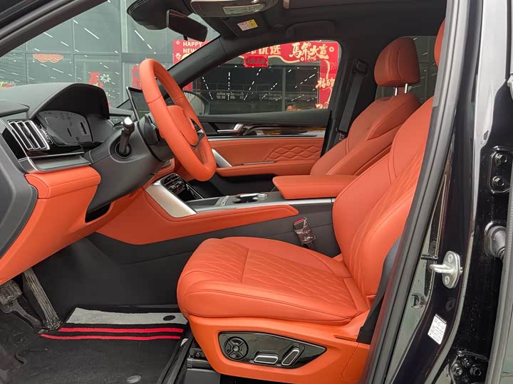 Фото 4 - BYD Tang Hybrid/EV