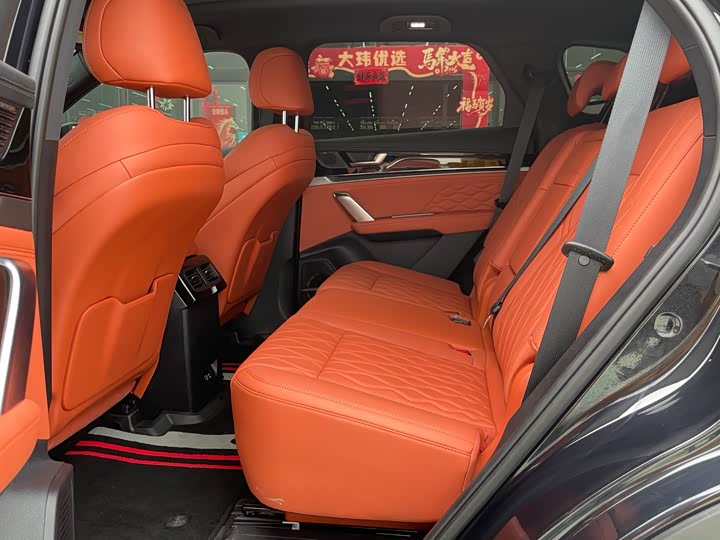 Фото 6 - BYD Tang Hybrid/EV