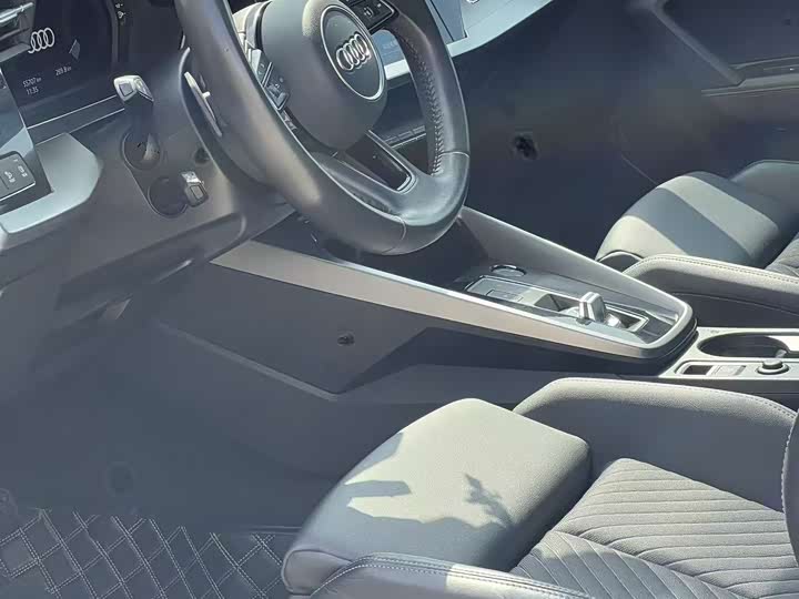 Фото 8 - Audi A3