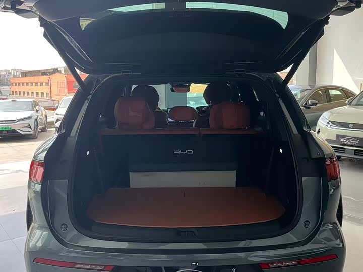 Фото 5 - BYD Tang L