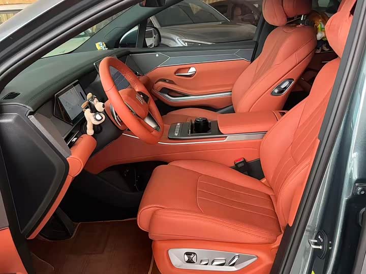 Фото 9 - BYD Tang L