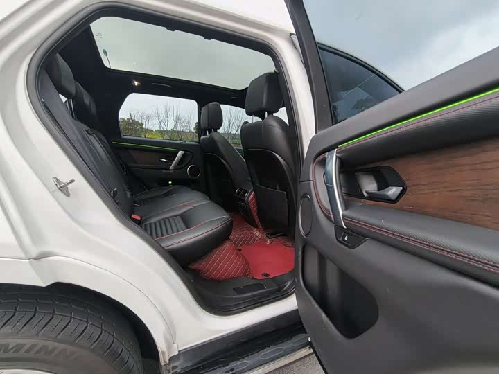 Фото 8 - Land Rover Discovery Sport