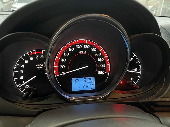 Фото 6 - Toyota Vios